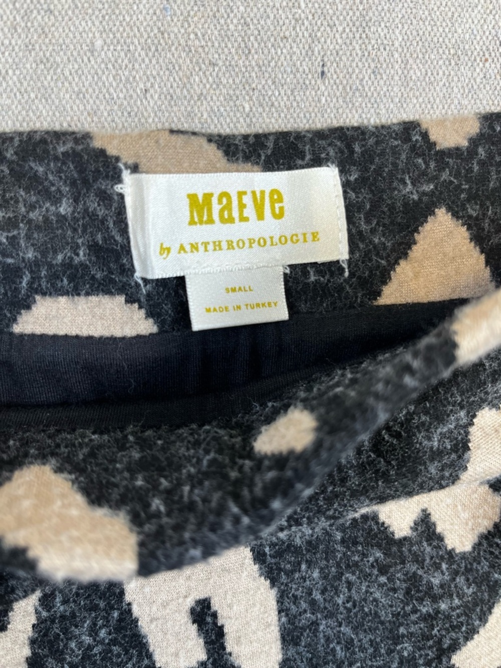 Anthropologie Black and Cream Leopard-Print Pencil Skirt - Picture 2 of 10